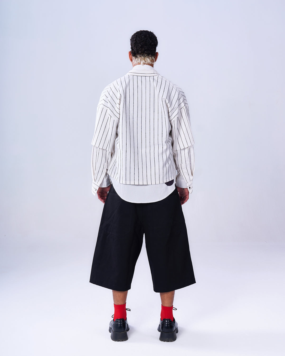 full fit 001  (Striped Shirt + Bermuda +  Bag)